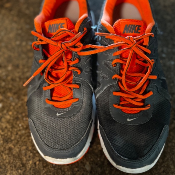 Nike Revolution 2 - Picture 6 of 6